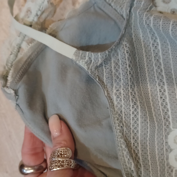 Beautiful Aerie Sage Green Bralette - Picture 3 of 7